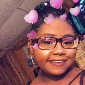 Meet your Posher, Andrewia